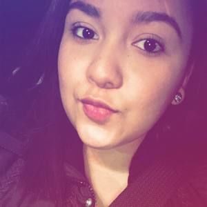 Meet your Posher, Dania